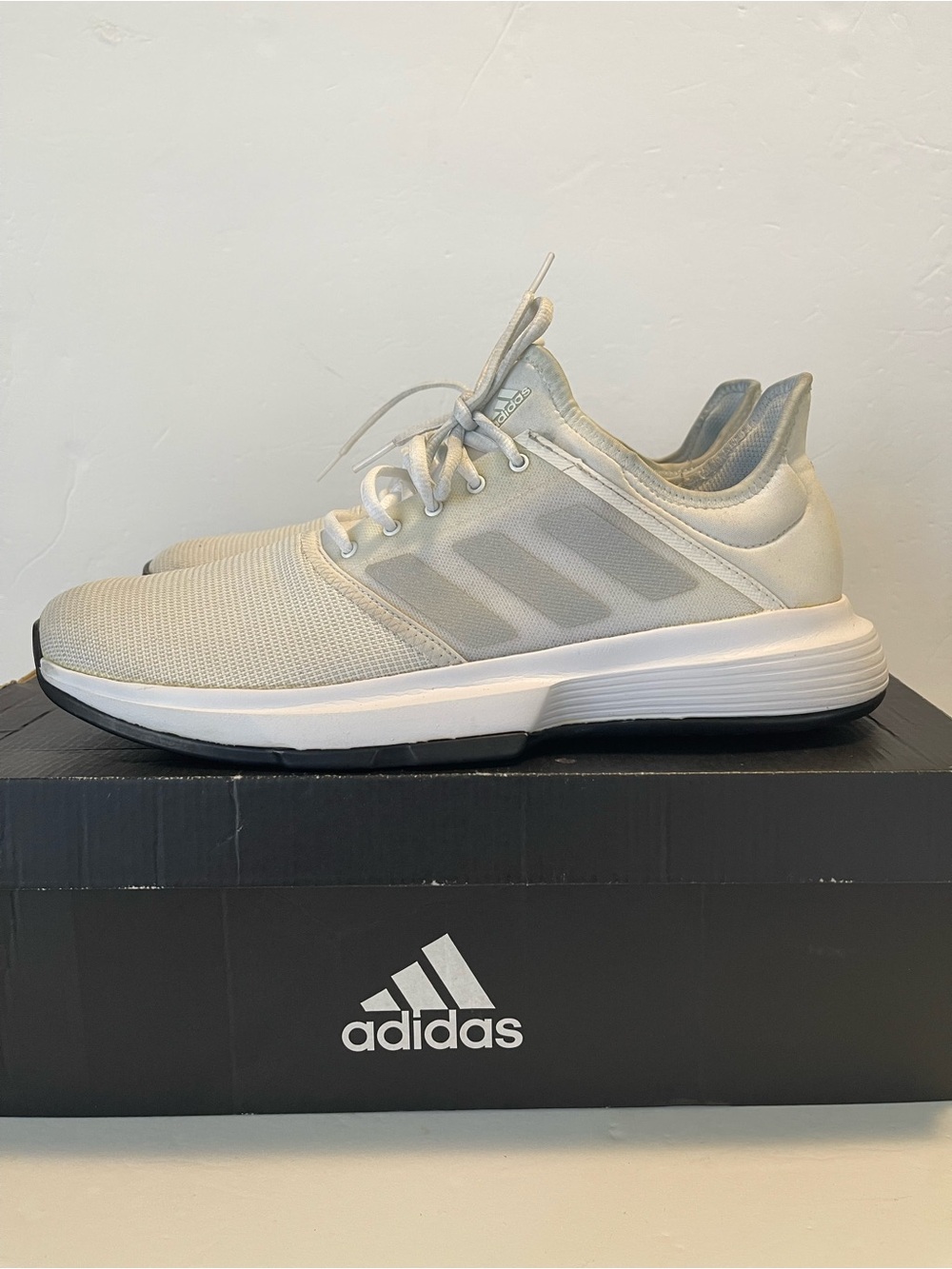 Adidas GameCourt Sneakers Tennis Shoes Athletic Size 11 White Black Silver